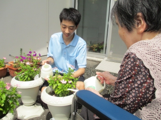 正覚会が取り組んでいる”学習療法”などにも関心があり、こちらで働きたいと思いました！