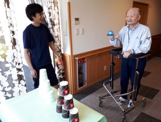 【小規模特養】手作りのお菓子で夏のひとときを…。各ユニットで納涼会開催♪