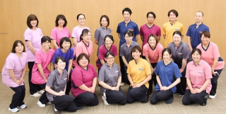 介護・看護職員のユニフォームが新しくなりました！