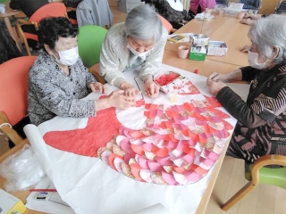 はつらつプロジェクトで華やかな空間を